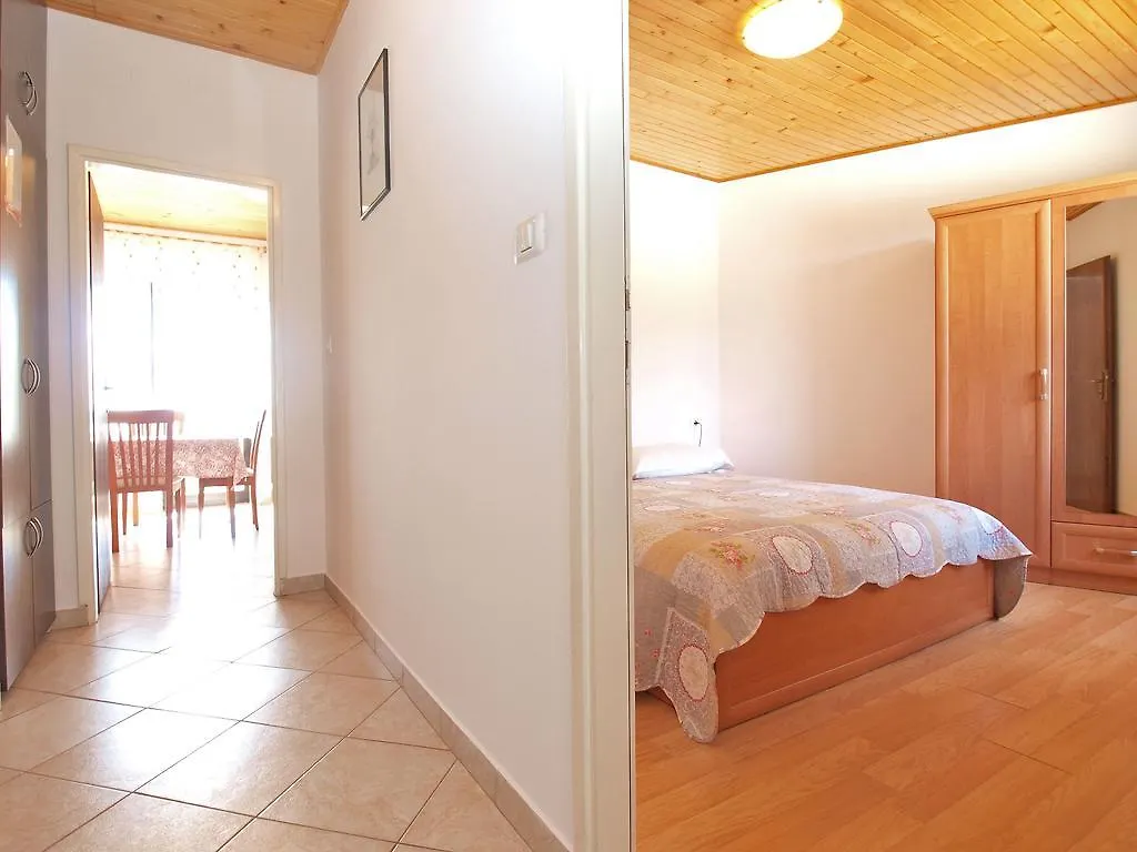 Holiday home House Sandra 1430 Peresiji
