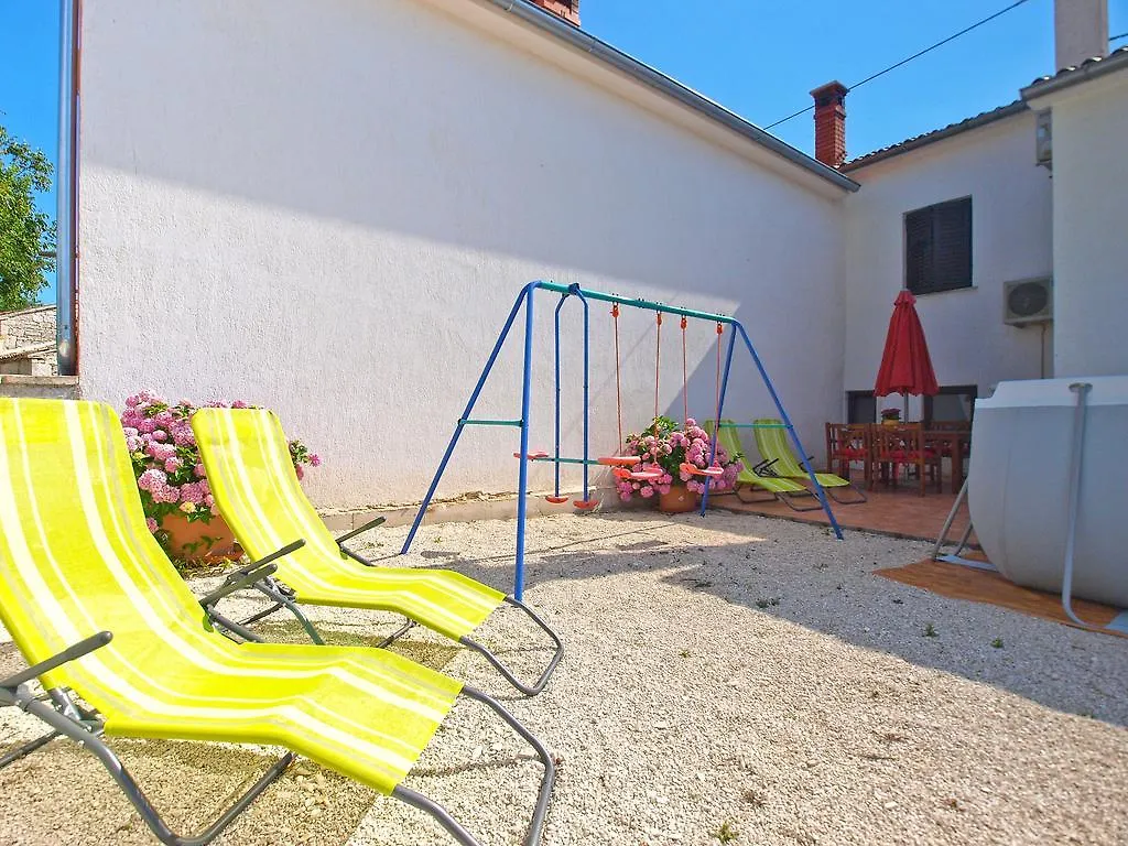 House Sandra 1430 Peresiji